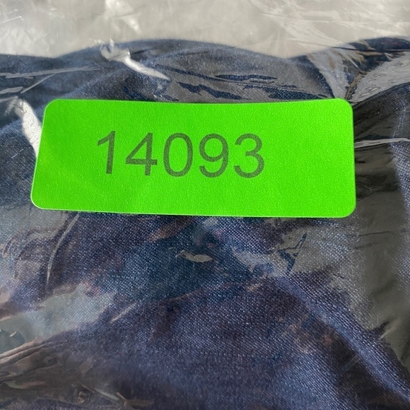 Nine & Company by‎ Nine West Women's Blue Capri Denim Pants Size 4 - Picture 10 of 10